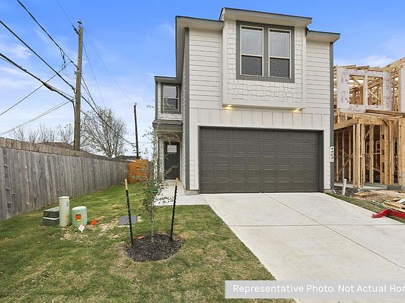 2nd image of 4026 Saint Peter Ln