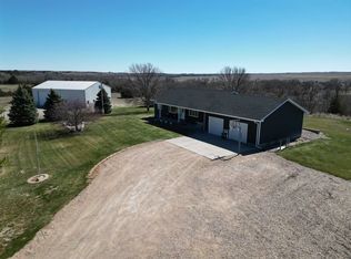 32365 322nd Rd, Pleasanton, NE 68866