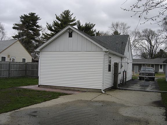 4th image of 623 Kingsley Dr