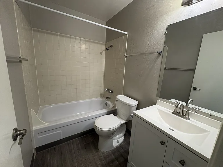 Village View Apartments — Photo 26
