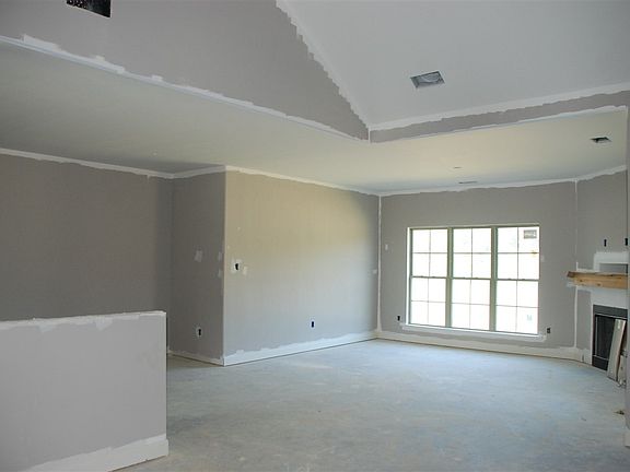5th image of 100 Marretta Dr