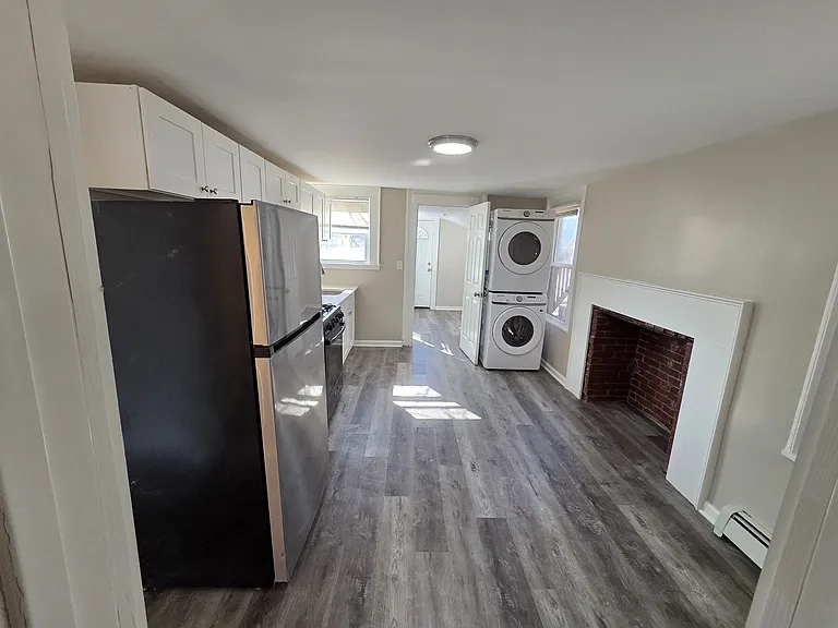2818 Whitney Ave #1 — Photo 8