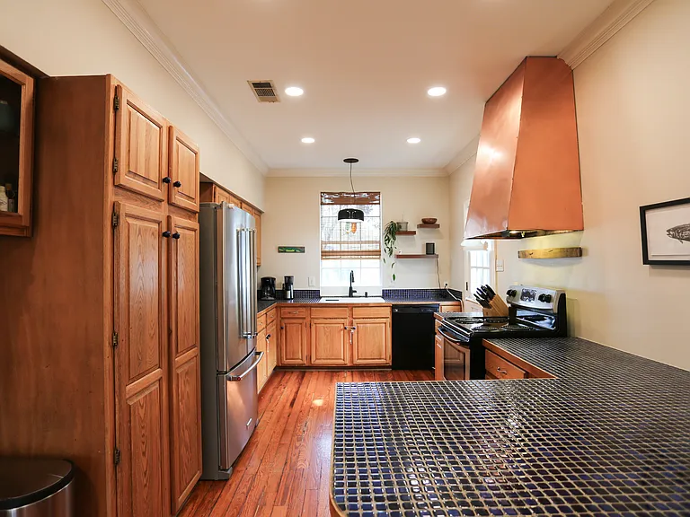 2020 Ovid St — Photo 13