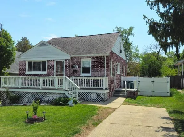2909 Willoughby Rd, Parkville, MD 21234
