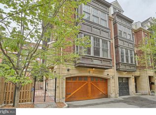 204 Gaskill St, Philadelphia, PA 19147