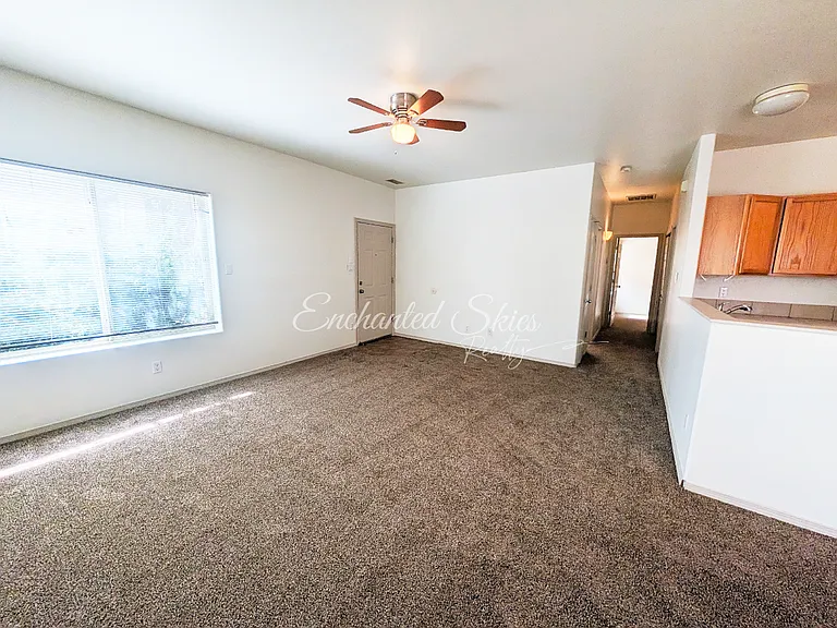3051 Southern Blvd SE #D — Photo 8