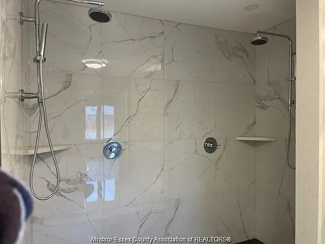 85 Bordeaux Pl — Photo 13