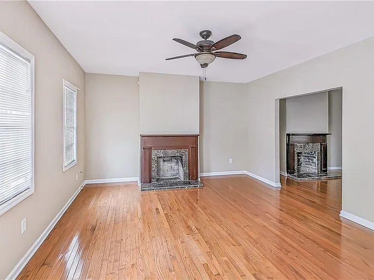 615 Price St — Photo 30
