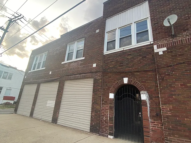 3940 Butternut St — Photo 3
