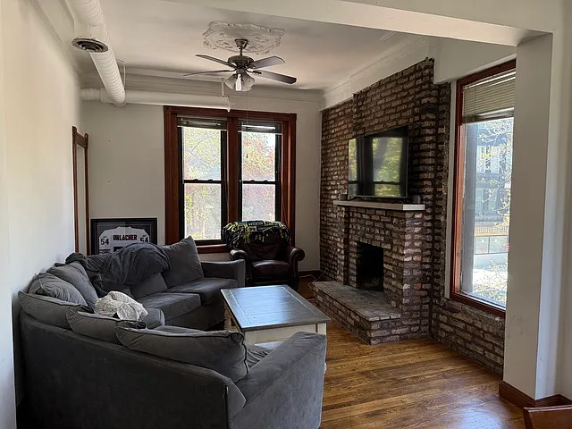 2059 N Sheffield Ave #3F — Photo 3