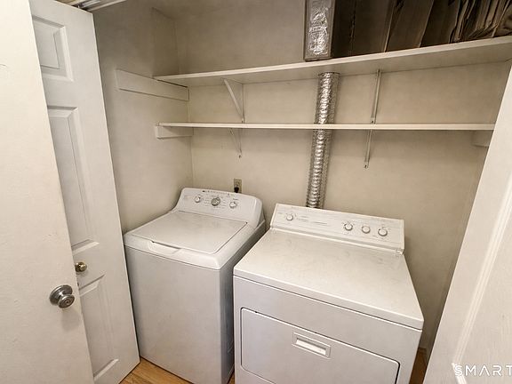 3rd image of 519 Scott Road #60