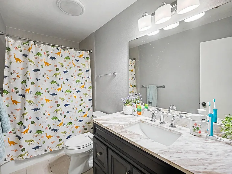 654 S Youngfield Ct — Photo 14
