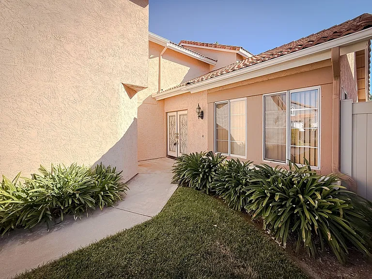 40041 Zamura Ct — Photo 5
