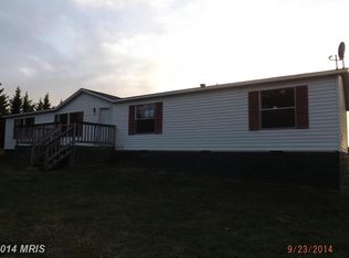 1284 Farmview Rd, Luray, VA 22835