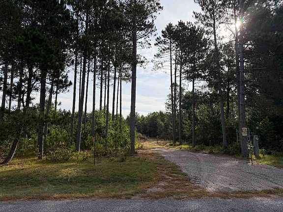 3rd image of N13618 19th Ave