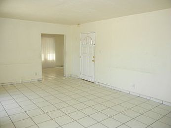 4th image of 1211 S 15th St
