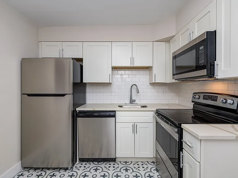 3723 Cambridge Ave #3A1 — Photo 3