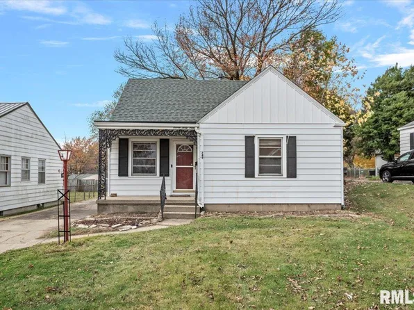 749 N Walnut St, Springfield, IL 62702