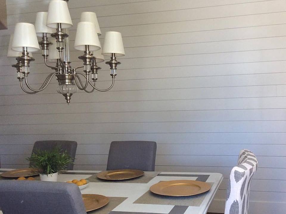 Formal Dinning Room