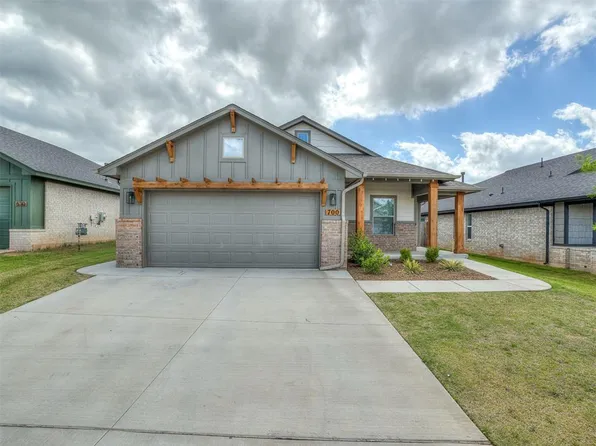 700 Ozark Ln, Norman, OK 73069