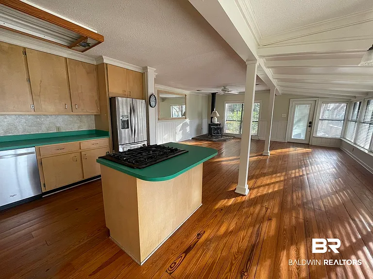 6621 Purvis Rd — Photo 22
