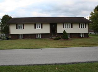 1025 Brock Cir, London, KY 40741