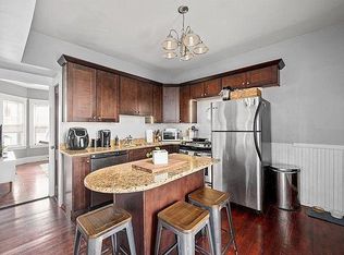 21 Kenyon St #3, Providence, RI 02903