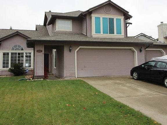 3rd image of 6017 Hamburg Way