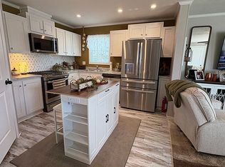 360 E Tuttle Rd #9, Ionia, MI 48846