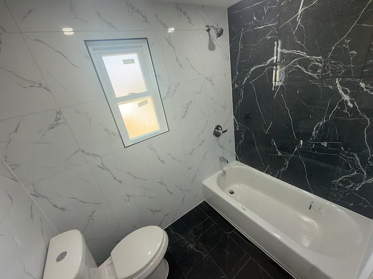 121-19 Merrill St #2 — Photo 11