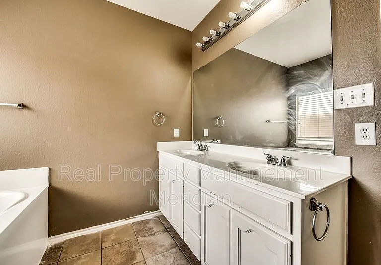 2104 Carlotta Dr — Photo 14