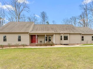 950 Dorrell Rd, Aylett, VA 23009