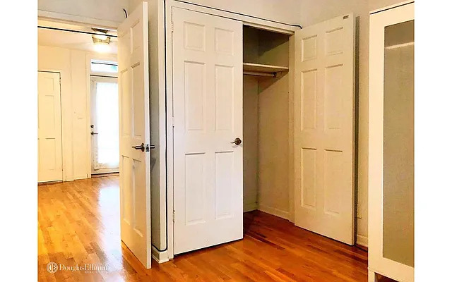 Rented by Douglas Elliman | media 15