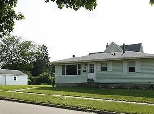 2314 Teresa Dr SW, Cedar Rapids, IA 52404