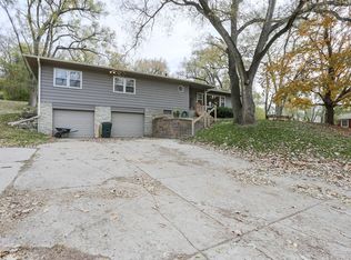 1525 Madison Ave, Council Bluffs, IA 51503