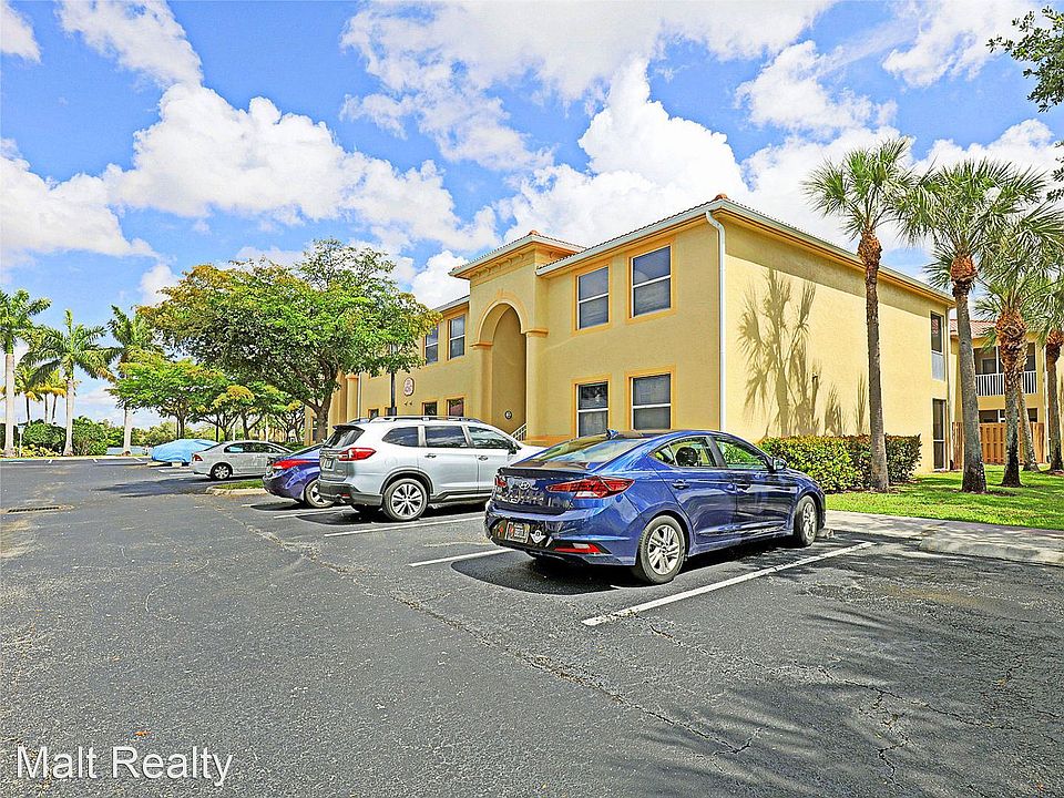 1st image of 4267 Bellasol Cir #2121-121