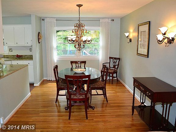 5th image of 17809 Vinyard Ln