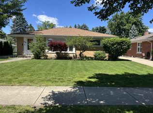 416 N Hickory Ave, Arlington Heights, IL