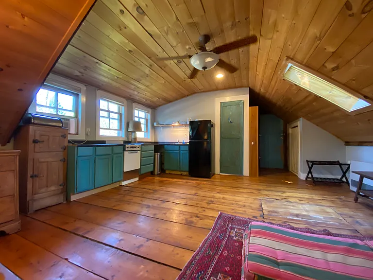 9 Cedar St #4 — Photo 7