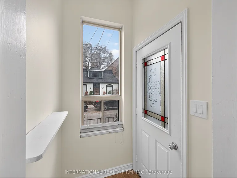 269 Ontario St #2 — Photo 4