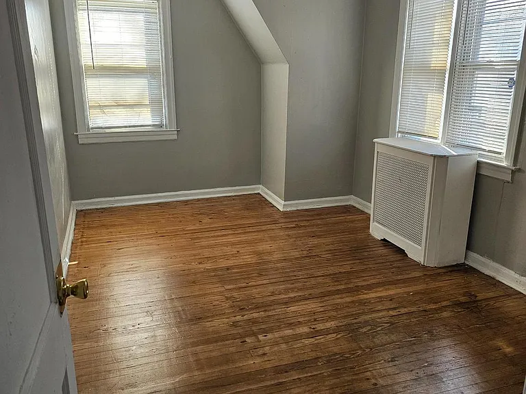 1301 Hook Rd — Photo 5
