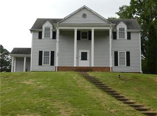 100 Jankin Ln, Sandston, VA 23150