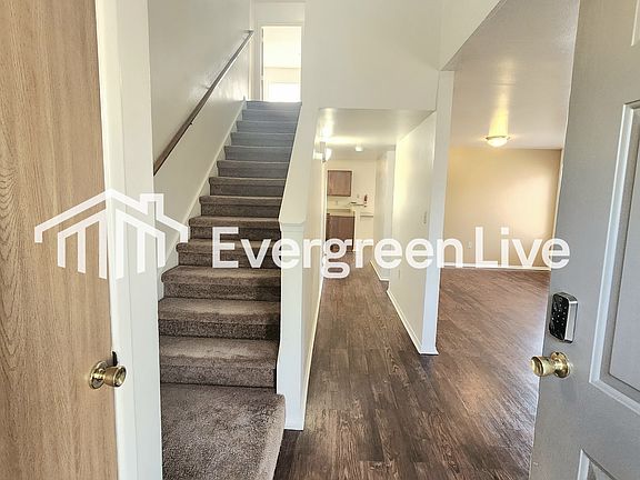2nd image of 200 Raven Dr
