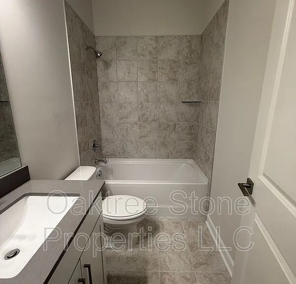 1973 Hollywood Rd NW #NW — Photo 11