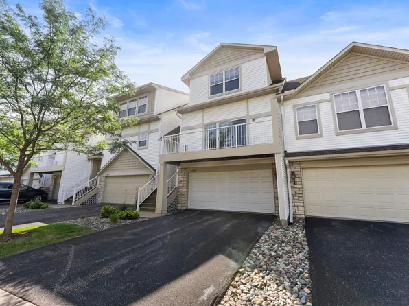 10859 Kingsfield Ln, Woodbury, MN 55129