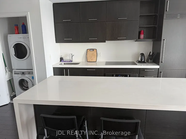1080 Bay St #3311 — Photo 6