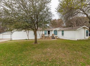 165 Deercreek Dr, Waxahachie, TX 75165