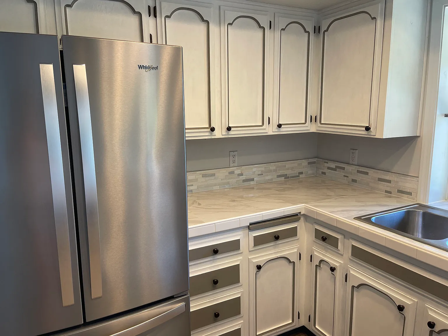 4 bed, 2978 sqft, $3,000 — Photo 2