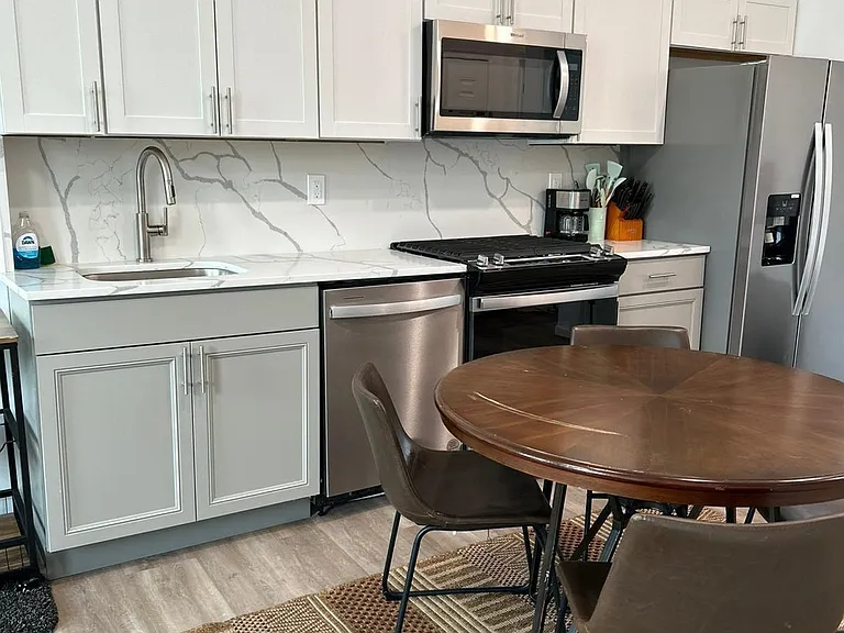 82 Madison Ave #2 — Photo 2