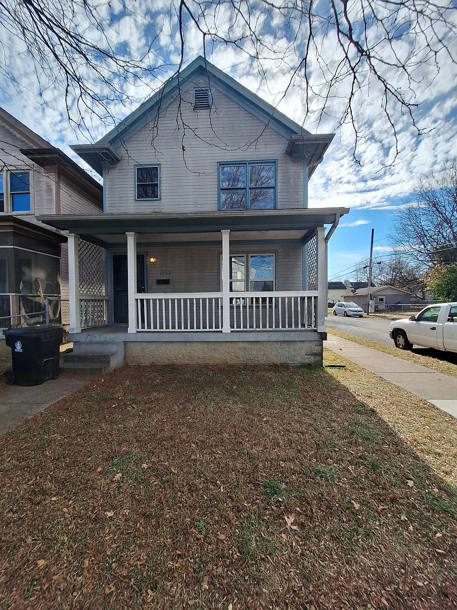 Street View - House on corner lot - 1552 Gallagher St